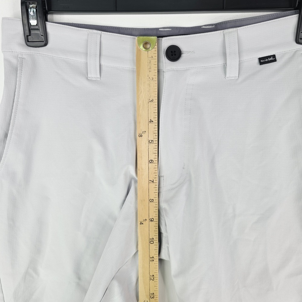 Travis Mathew Starnes Men's 30 Golf Shorts 4-Way Stretch Chino Light Gray 1MQ081 - Picture 6 of 13